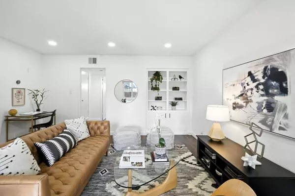 3015 Los Prados Street #114, San Mateo, CA 94403