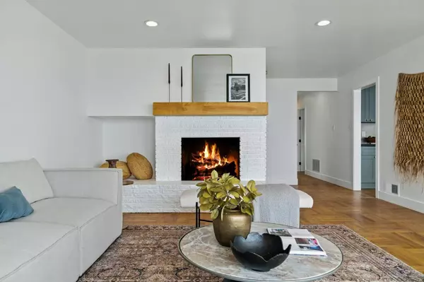 Daly City, CA 94015,896 Skyline Drive