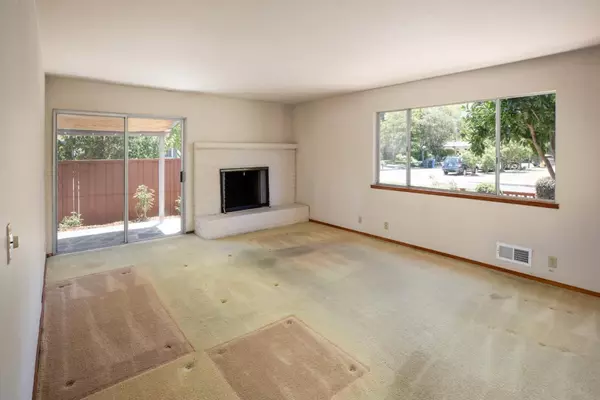 Palo Alto, CA 94306,3857 Timlott Court