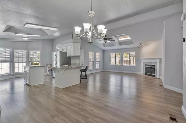 600 E Weddell Drive #194, Sunnyvale, CA 94089