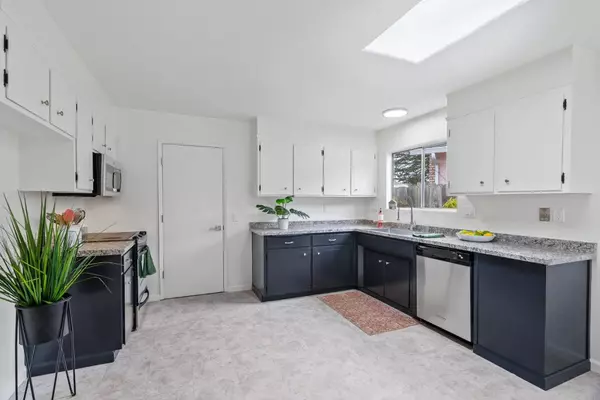 Marina, CA 93933,274 Cosky Drive