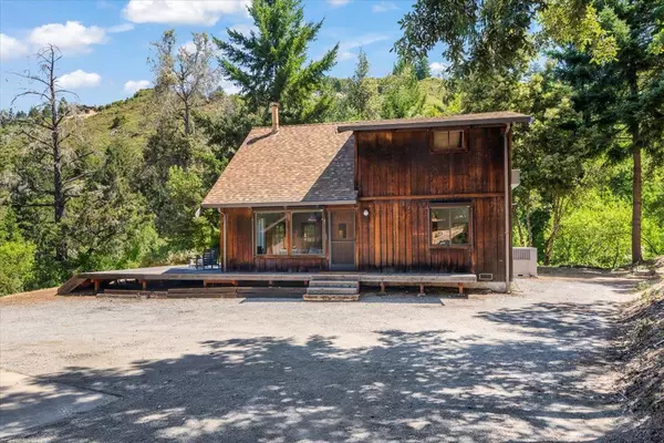 Los Gatos, CA 95033,13770 Madrone Place