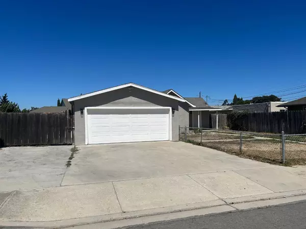 Greenfield, CA 93927,412 7th Street