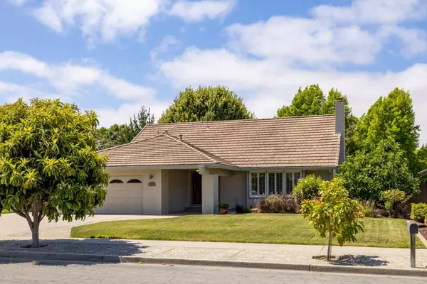 Salinas, CA 93908,22820 Bravo Place