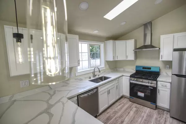 Mountain View, CA 94041,501 Moorpark Avenue #99