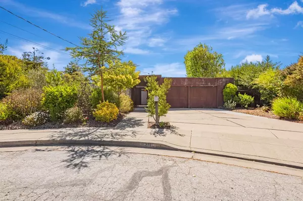 30 White Plains Court, San Mateo, CA 94402