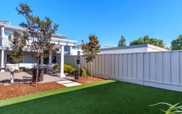 San Leandro, CA 94577,2736 Marina Boulevard