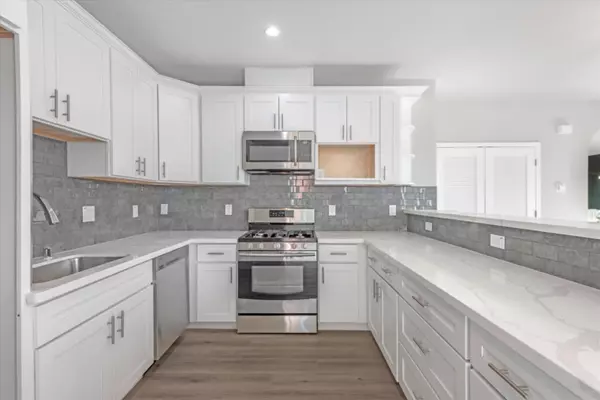 Hayward, CA 94541,823 W A Street #2