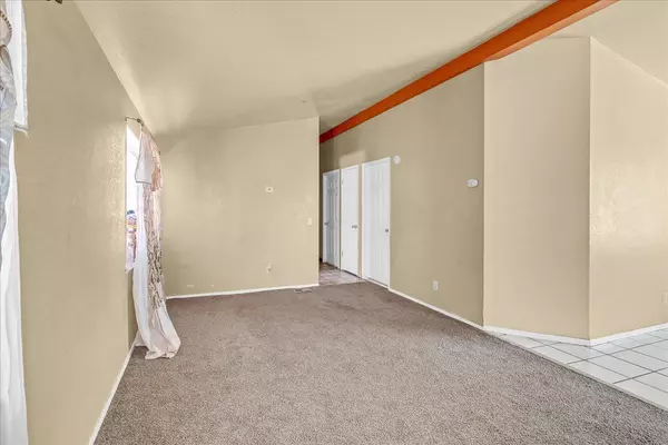 Salinas, CA 93905,704 Garner Avenue #3