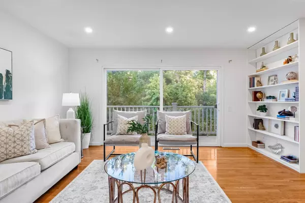 14664 Springer Avenue, Saratoga, CA 95070