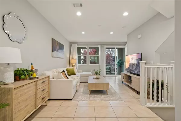 Sunnyvale, CA 94086,106 Lemmon Terrace