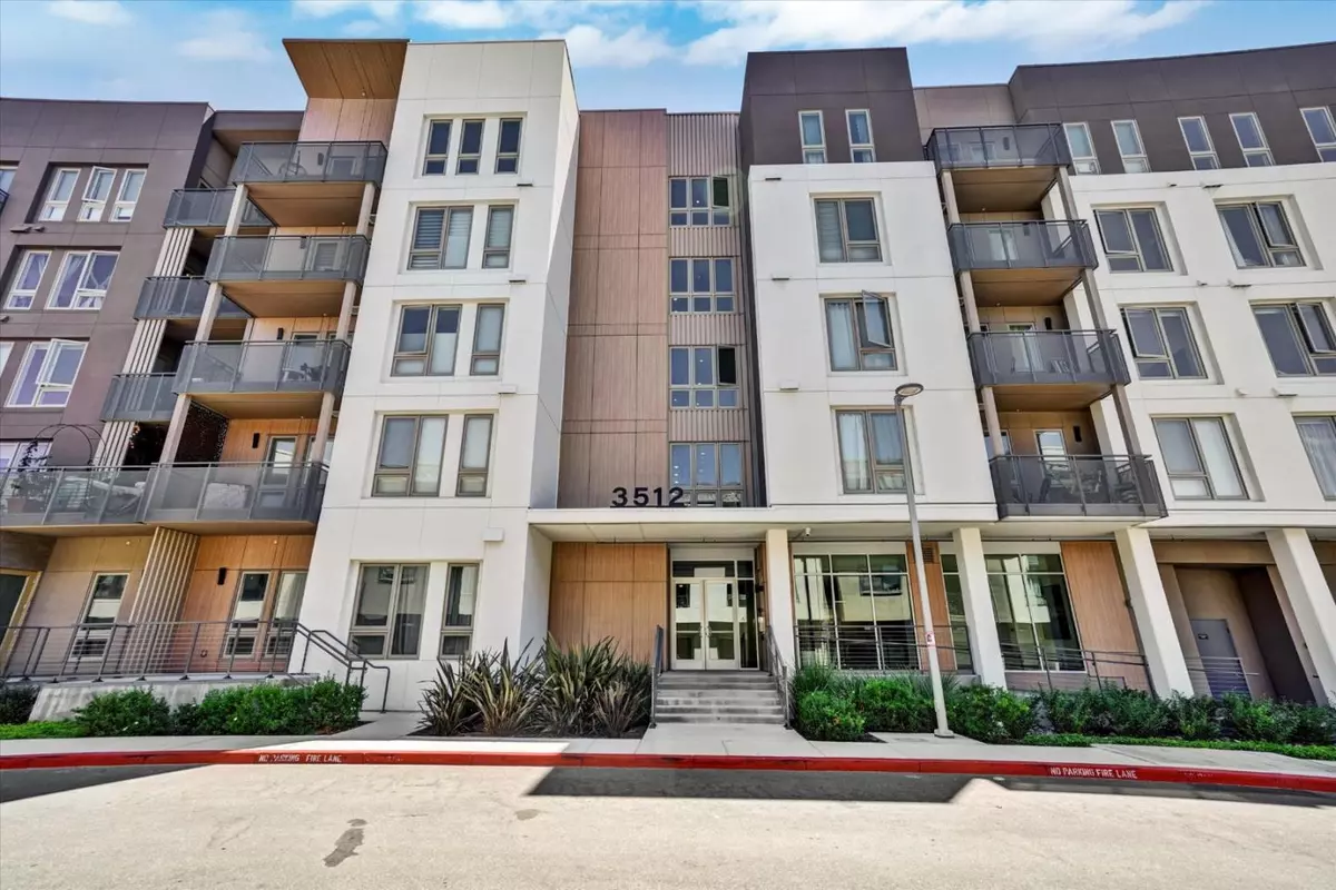 Fremont, CA 94538,3512 Vision Common #507