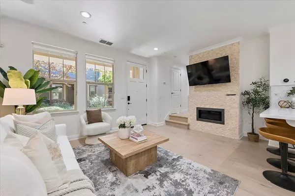 Los Altos, CA 94022,3003 Marcelli Circle