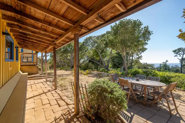 Carmel, CA 93923,95 Corona Way