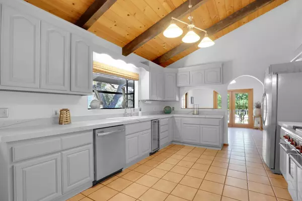 Carmel Valley, CA 93924,19235 Cachagua Road