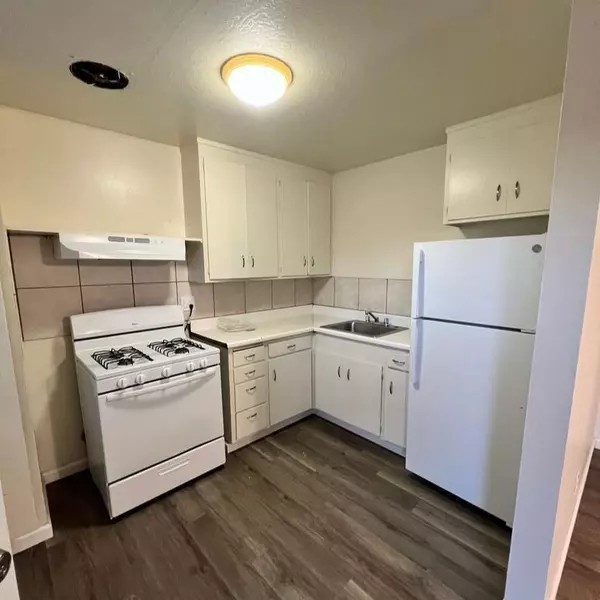 Newark, CA 94560,5366 Saint Mark Avenue