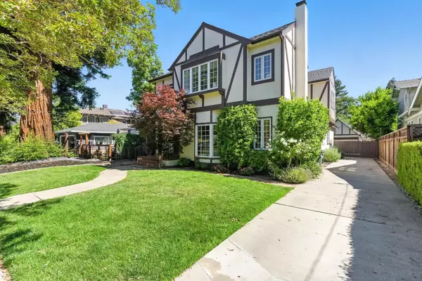 Redwood City, CA 94062,158 Oakdale Street