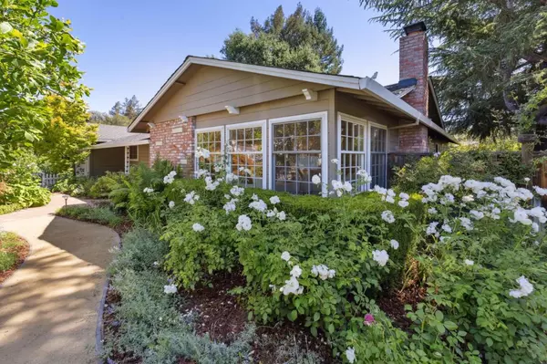 Los Altos, CA 94022,1 Hampton Court