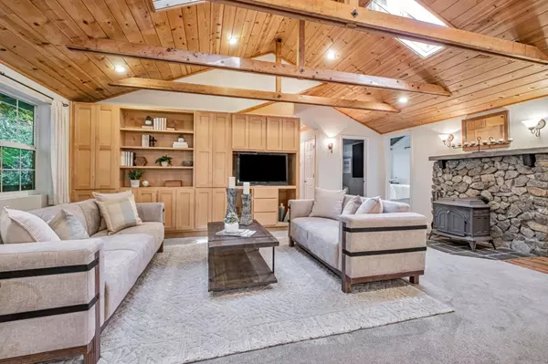 Felton, CA 95018,370 Fall Creek Drive