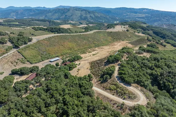 Carmel Valley, CA 93923,10265 Calle De Robles