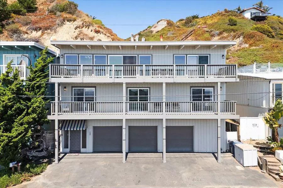 617 Beach Drive, Aptos, CA 95003