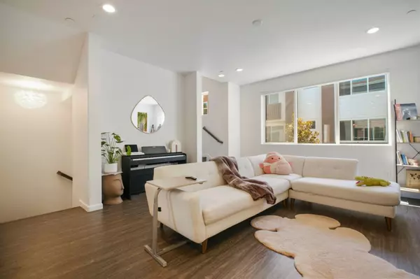 323 Flinder Place, San Jose, CA 95123