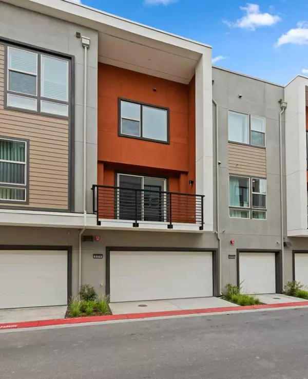 San Jose, CA 95119,6694 Optimum Loop