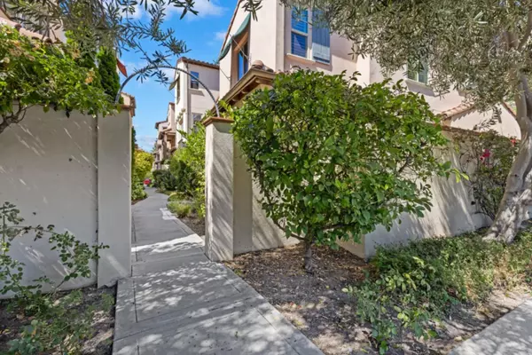 99 Goodman Lane, Milpitas, CA 95035
