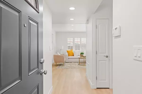 San Jose, CA 95127,1122 Lancelot Lane