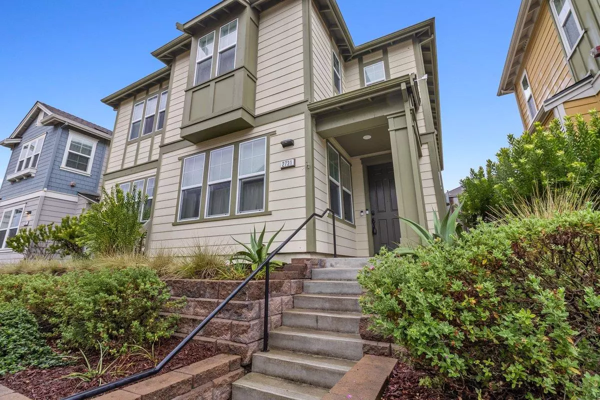 Marina, CA 93933,2731 Bungalow Drive