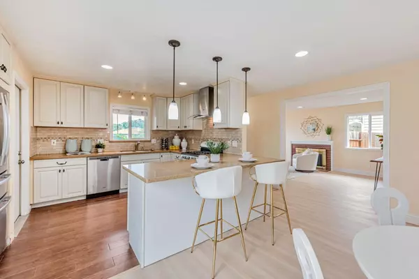 Fremont, CA 94538,4692 Nelson Street