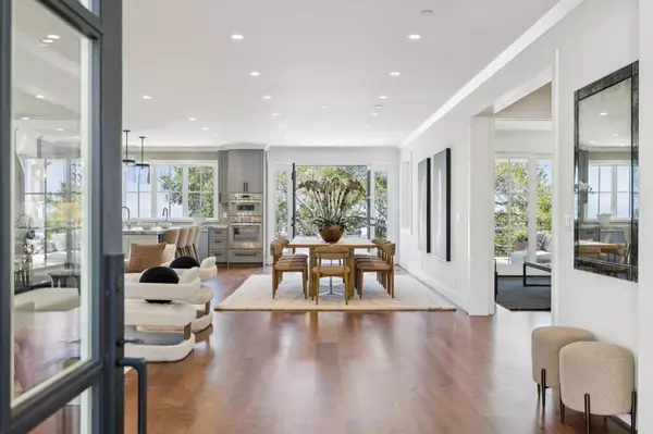 Redwood City, CA 94062,717 Vernal Way