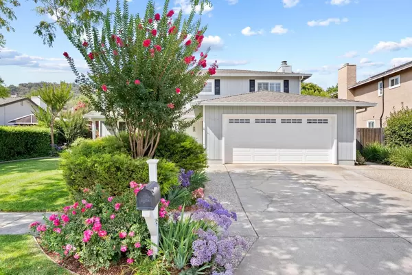 5465 Mesa Rd, Gilroy, CA 95020