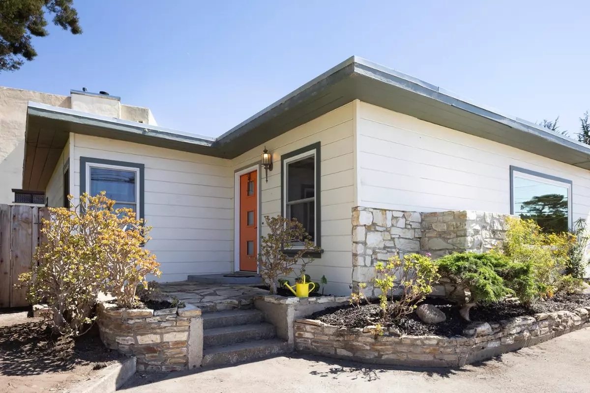 Pacific Grove, CA 93950,1001 David Avenue