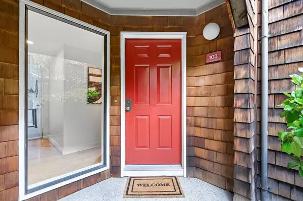 Stanford, CA 94305,103 Peter Coutts Circle