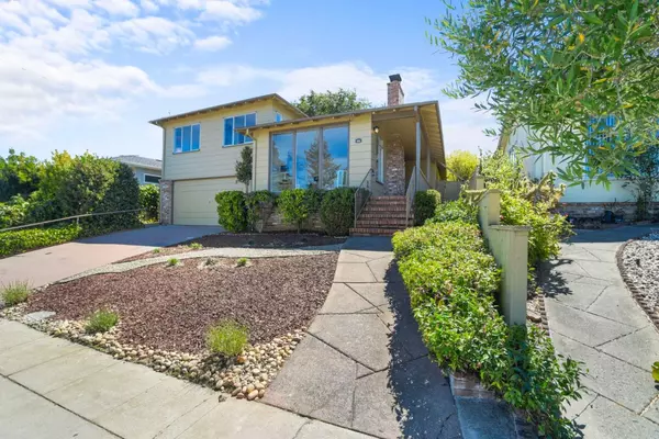 435 Voelker Drive, San Mateo, CA 94403