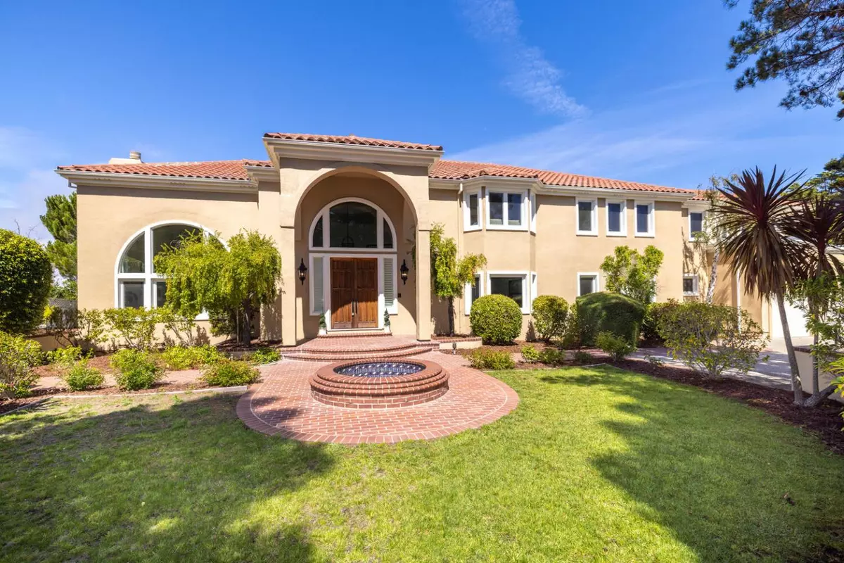 Hillsborough, CA 94010,75 Eugenia Way