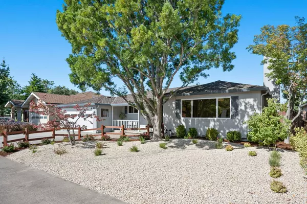 1117 Truman Street, Redwood City, CA 94061