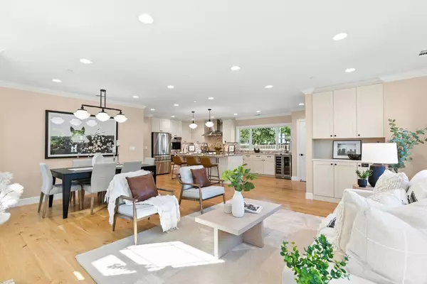 San Mateo, CA 94402,30 16th Avenue