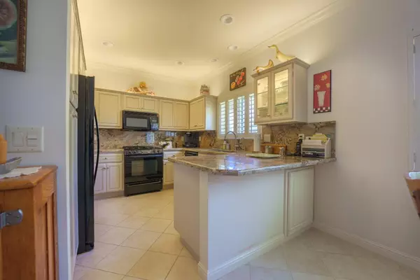 Salinas, CA 93908,23799 Monterey Salinas Highway #18