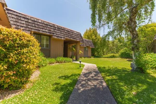 Salinas, CA 93908,23799 Monterey Salinas Highway #18