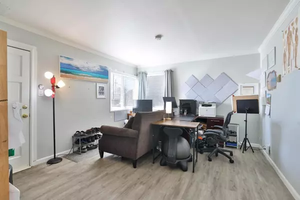 Berkeley, CA 94702,1431 Dwight Way