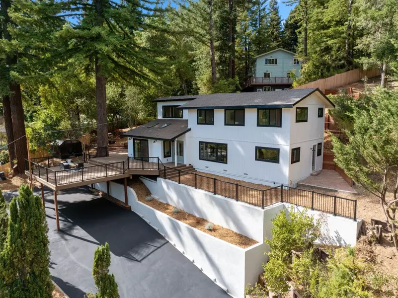 620 Manzanita Avenue, Boulder Creek, CA 95006
