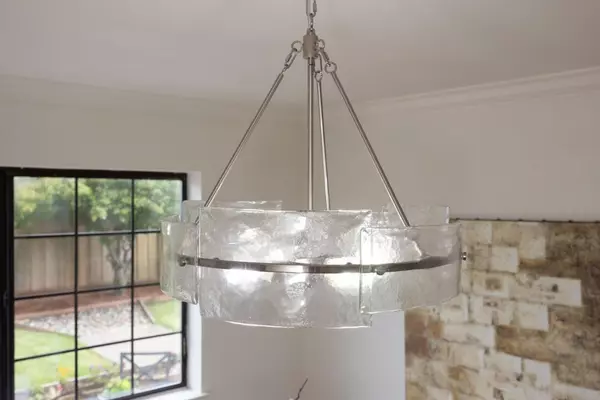 Half Moon Bay, CA 94019,371 Granelli Avenue