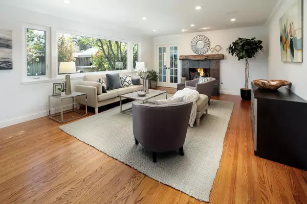 Menlo Park, CA 94025,1015 Mallet Court