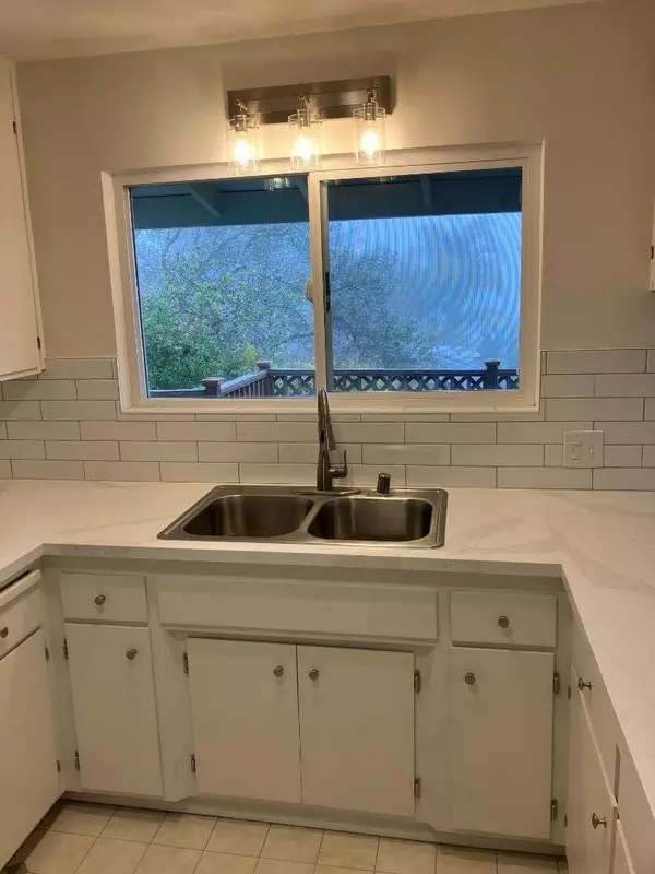 Soquel, CA 95073,3510 Putter Drive