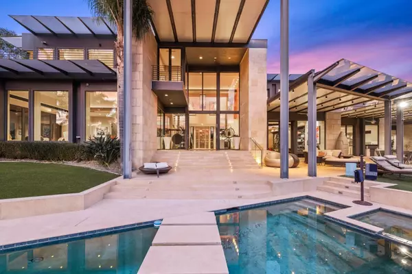 Los Altos Hills, CA 94022,27673 Lupine Road