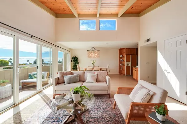 Aptos, CA 95003,261 Sea Ridge Road #2