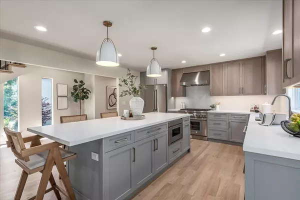 111 Vista Del Prado, Los Gatos, CA 95030