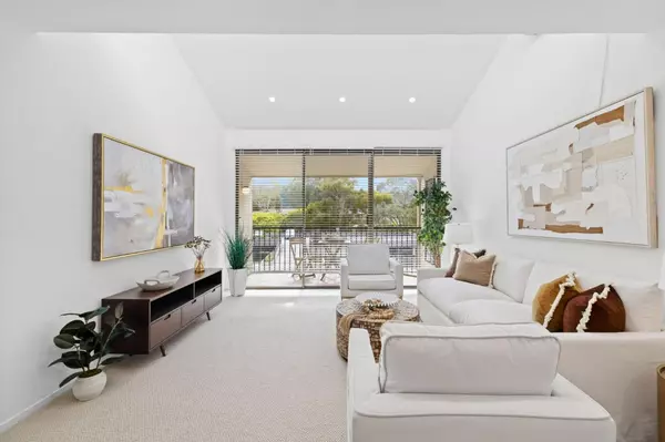 Millbrae, CA 94030,380 Vallejo Drive #321